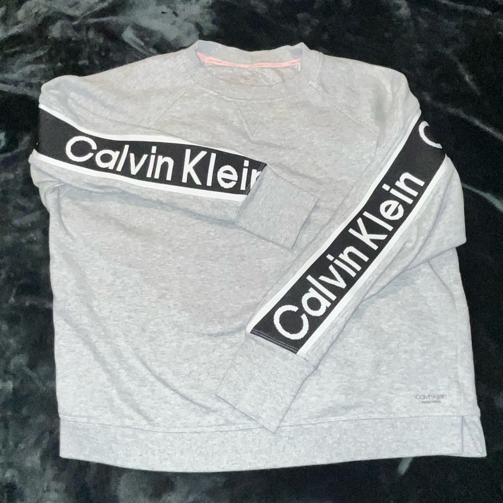 Calvin Klein Women's Crewneck Sweater in Gray with Logo Sleeves